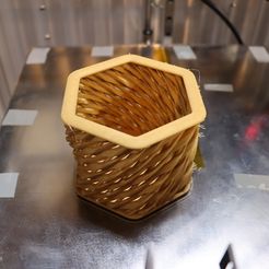 IMG_0451.JPG Download free STL file Hex shaped woven basket with a twist • 3D printable design, PatternToPrint