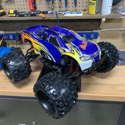 t-maxx1.jpg Free 3MF file traxxas t-maxx bumper・Design to download and 3D print