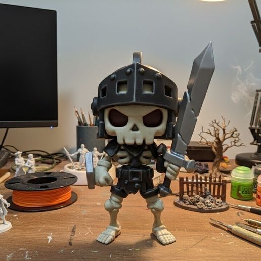 Chibi Skeleton Knight Miniature - Support-Free Undead Warrior