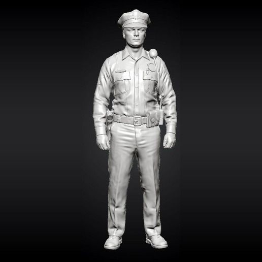 Night Shift Convenience Store - Police Officer Standing