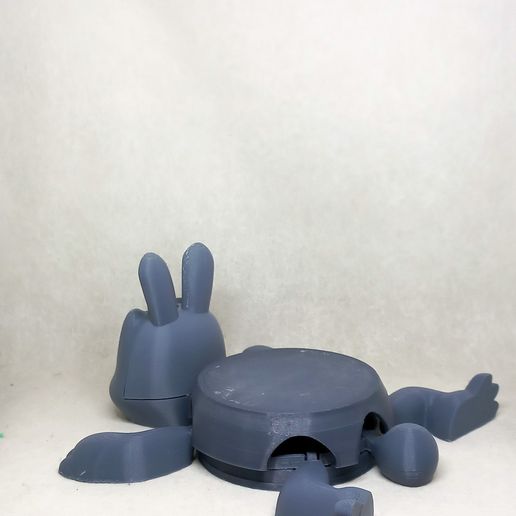 025.jpg bunny  cup holder  (No Supports needed)