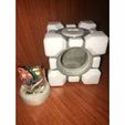 e0ae53f032b3b4f2af0c75330afca028.jpg Portal cube (Companion cube)