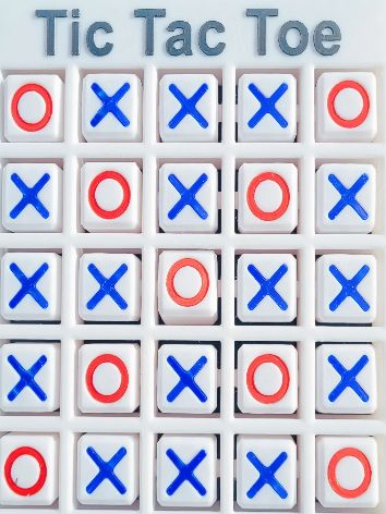 Tic-Tac-Toe-01.jpg Tic-Tac-Toe Game 5x5