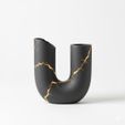 unnamed.jpg Silent Form vase new