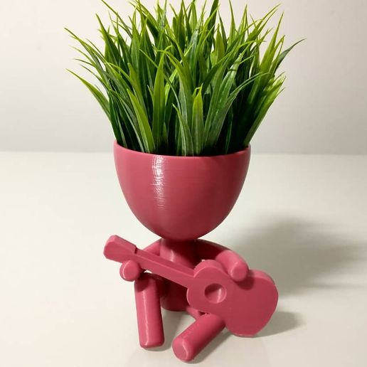 Robert Plant Vase/Planter 3D model