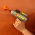P1000527.JPG Rick's Laser Gun remix : Separate parts to assemble without glue
