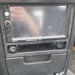 1682890946655.jpeg STL file volvo 740 760 940 960 2 din radio frame・3D printable model to download