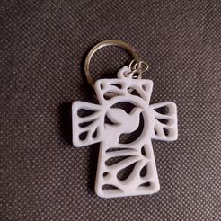 WhatsApp-Image-2022-01-04-at-16.18.19.jpeg STL file Key ring first communion or baptism cross and dove・Template to download and 3D print