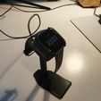 20210209_232727.jpg Fitbit Versa 2 charging station