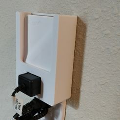 IMG_20171031_085547.jpg STL-Datei Keen Home Smart Vent Repeater Wall Plug Holder kostenlos・3D-druckbares Modell zum herunterladen