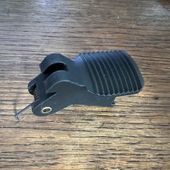 IMG_9963.jpg STL file GHK AUG Improved Mag Release・3D print object to download