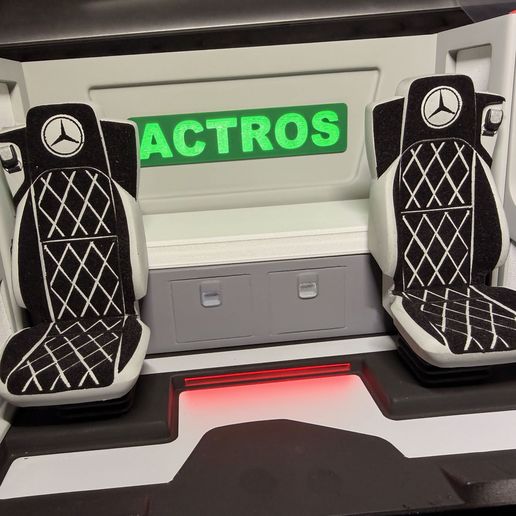 Tamiya Actros interior 1/14