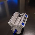 20221019_184922.jpg V8 engine with moving pistons