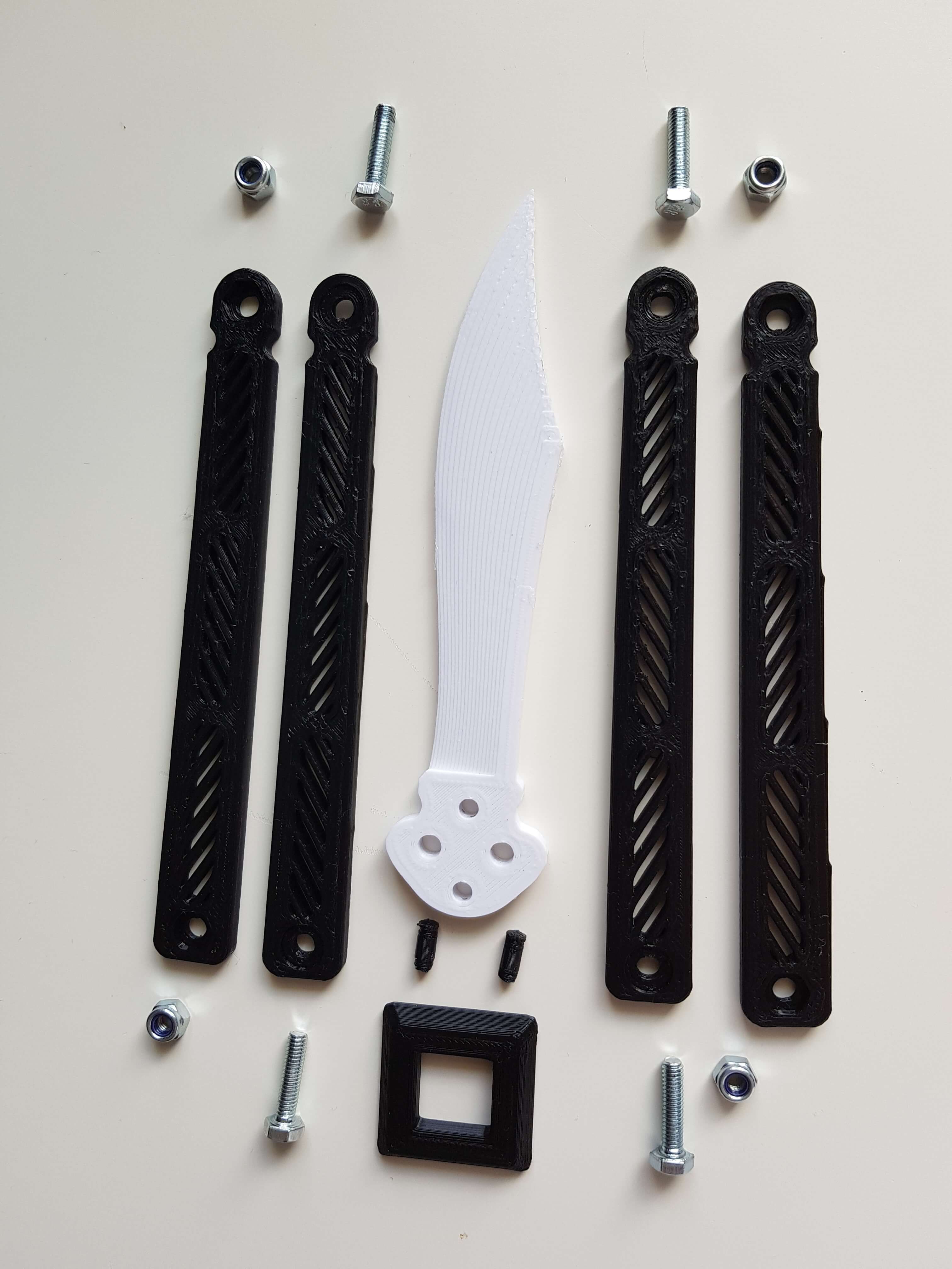 descargar-archivo-gratis-cuchillo-de-mariposa-balisong-dise-o-para