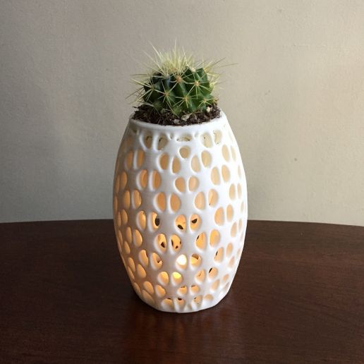 Suspended Vase - 3D model önizlemesi