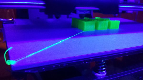 Download free STL file Clip led strip 45 ° ⹠Template to 3D print 㻠Cults
