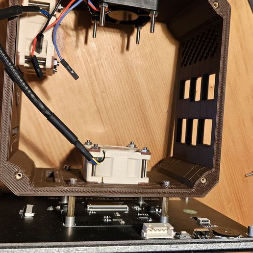 20240517_102311.jpg Carcasa múltiple Raspberry Pi