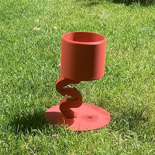 Flower pot 🌻 - 3D model önizlemesi