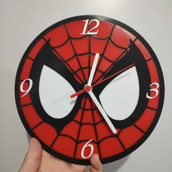 WhatsApp-Image-2023-11-26-at-20.39.11.jpeg Spider-man Wanduhr