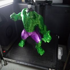 IMG_20230521_205837.jpg Archivo 3MF Hulk Multicolor MMU/Bambu・Modelo para descargar y imprimir en 3D