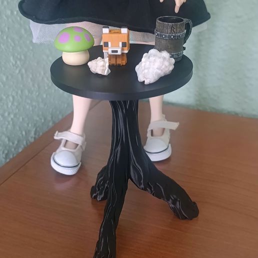 Mesa de raíces para BJD y dioramas