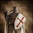cefa2f4c-bd3a-41a3-848a-932418686f75.jpg 15 cm high Templar Knight figurine