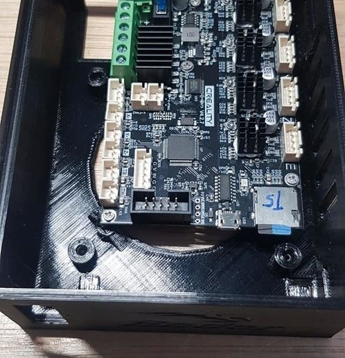 📦 Ender 3V2/Pro/5 Motherboard box 80mm Noctua fan・Free STL File for ・Cults