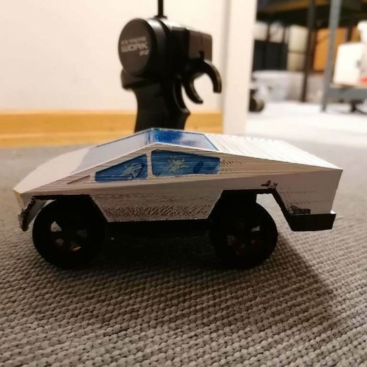 IMG_20200120_153001.jpg Tesla CyberTruck shell for $12 USD Banggood RC Car