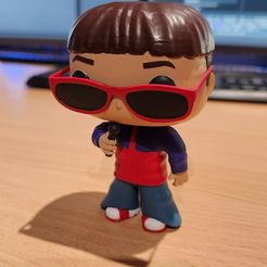 oliver tree funko