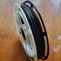 20200509_122432.jpg STL-Datei Makers Box Spool Holder kostenlos・Modell zum 3D-Drucken zum herunterladen