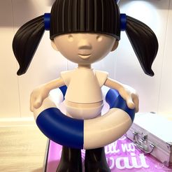 Cleo goes to the beach...