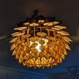 0788ylj7.jpg Pinecone Lamp