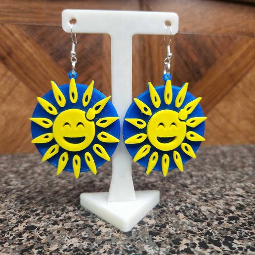 Smiling Sun Earrings 3D model