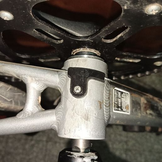 Download free STL file Bottom bracket cable guide • Template to 3D