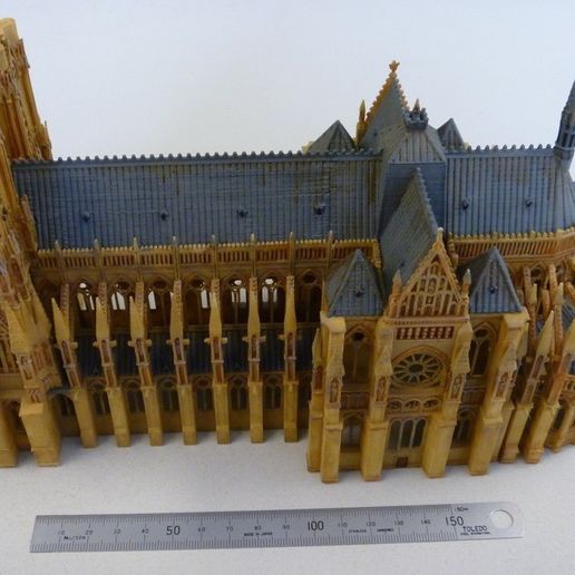 reims1_display_large.jpg Kitset Cathédrale de Reims