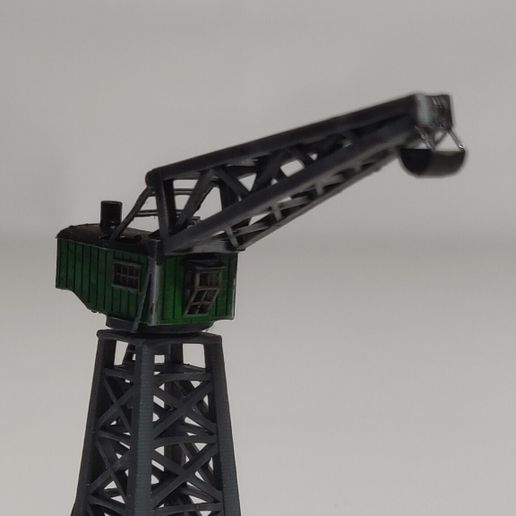 IMG_20250617_165616.jpg Cranes for 2-4mm wg and t-scale trains