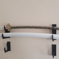 20221030_104746.jpg Wall Sword Holder