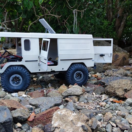 🚚 Crawler V303 4x4 - 1/10 RC body・ 3D File for 3D printing and CNC ...