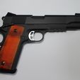 DSC00380.jpg Checkered Grip for M1911 (CO2 Compatible)