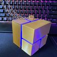5f736d81-904c-49a6-90d4-2dbe803421d3.jpg Henya The Genuis' Cube