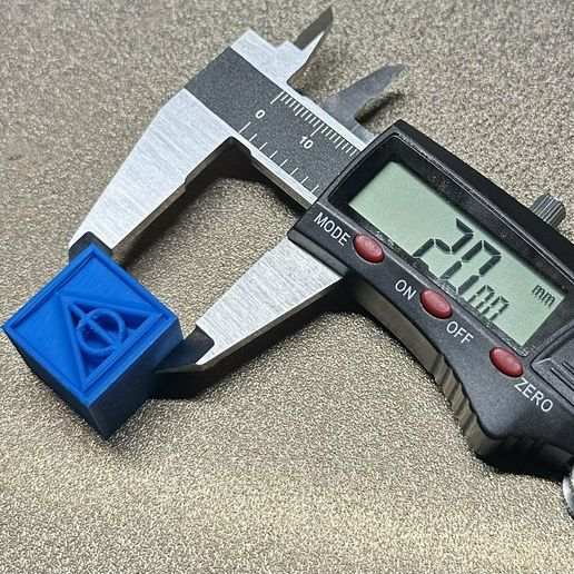 IMG_1696.jpg Deathly Hallows Calibration Cube