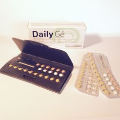 image (7).jpeg STL file Daily Pill Case・3D printing template to download, rdu