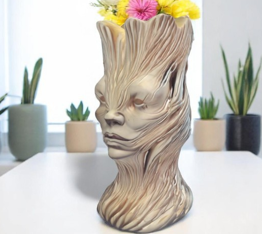 Wooden Guardian Vase / Decor - 3D model önizlemesi