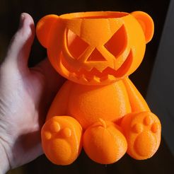 Ours en forme de citrouille pour Halloween