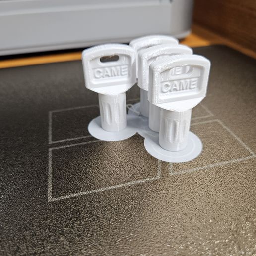 20240608_093833.jpg KAM DREIECKIGE TASTE