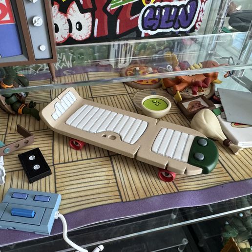 IMG_6294.jpeg Teenage Mutant Ninja Turtles Baby Turtles Accessory Set Skateboard