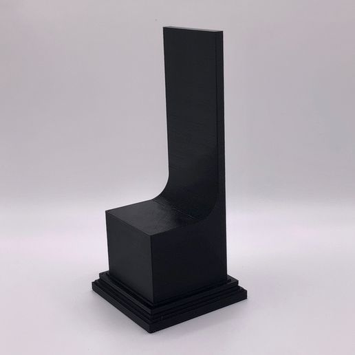 2023-05-15-11.01.57.jpg Display plinths with backdrop (square base)