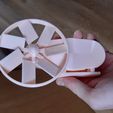 Cool Squeeze - Grip Fan