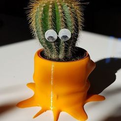 Pot1.JPG Cute Alien Cactus Planter Pot