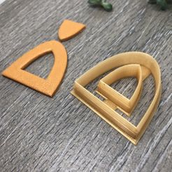 IMG_7703.jpeg Free STL file DOUBLE ARCH CLAY CUTTER. DOUBLE ARCH CLAY CUTTER・3D printing template to download